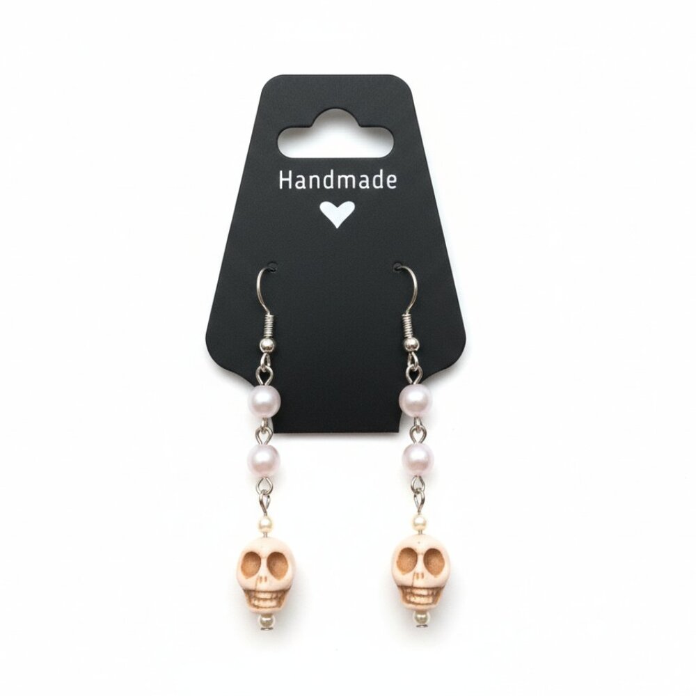 Earrings ☠️  White Skulls white pearl beads - Shepherds Crook